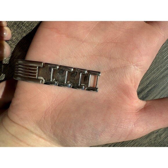 Womens Silver Paolo Gucci Watch - Picture 5 of 5